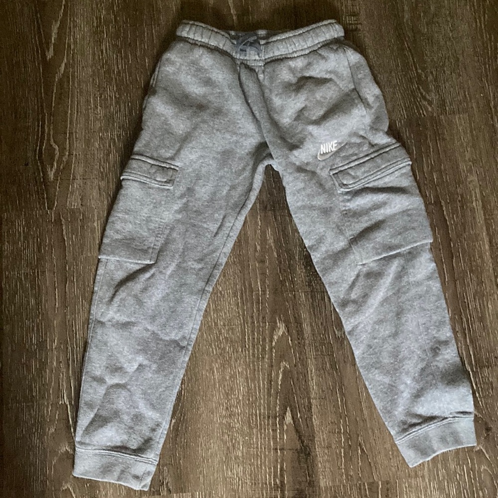 Nike tech sweats - Picture 1 of 3